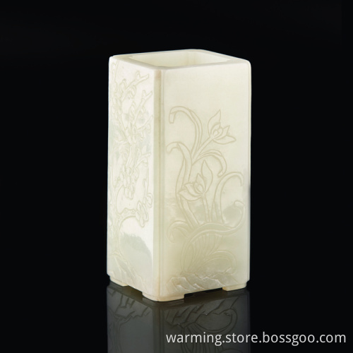 Jade Carving with Aesthetic Form
